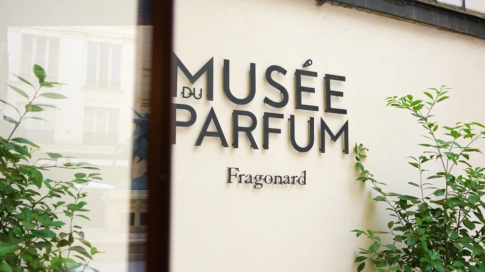 Façade du Musée du Parfum Fragonard, tournage Octofilms
